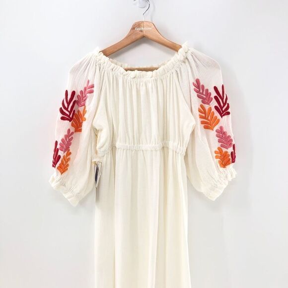 Sundress Poly Dress in Tulum White & Mix Red Embroideries - Picture 7 of 9